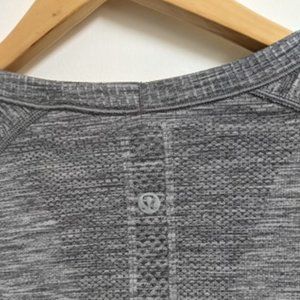 Lululemon Long Sleeve Grey Shirt